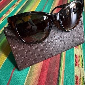 Gucci Brown Tortoiseshell Women’s Sunglasses